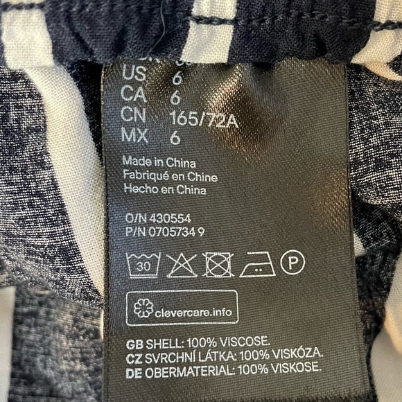 H&M Striped Paper Bag Pants - Picture 6 of 7